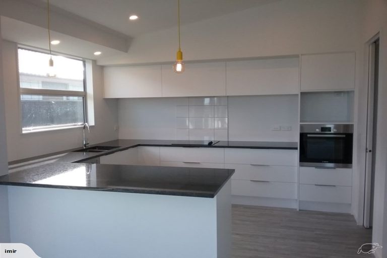 Photo of property in 37 Westpark Boulevard, Rangiora, 7400