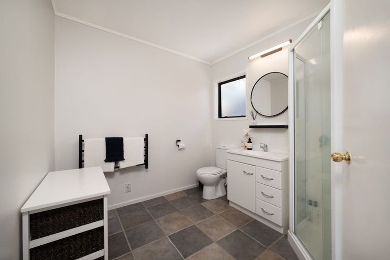 Photo of property in 5 Belmere Rise, Farm Cove, Auckland, 2012