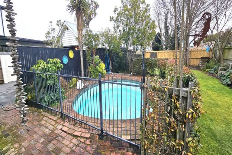 Photo of property in 43 Hartley Street, Foxton Beach, Foxton, 4815