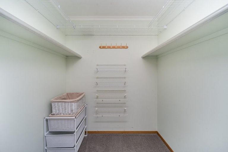 Photo of property in 86 Pahiatua Street, Hokowhitu, Palmerston North, 4410