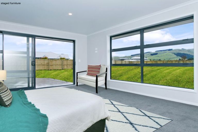 Photo of property in 28 Pukeko Way, Kinloch, Taupo, 3377