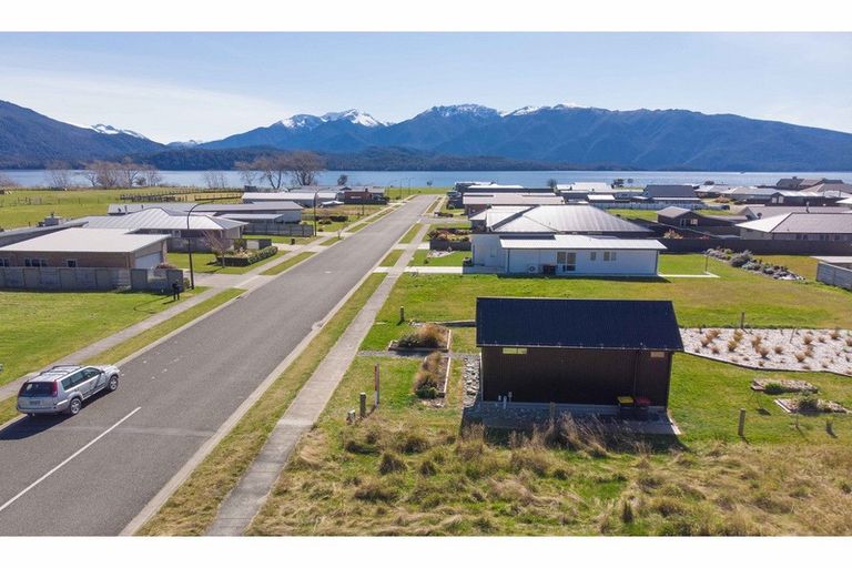 Photo of property in 22 Rodeo Drive, Te Anau, 9600