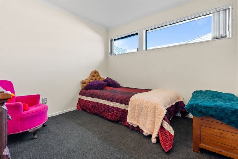 Photo of property in 36 Tarapiroe Avenue, Takanini, 2112