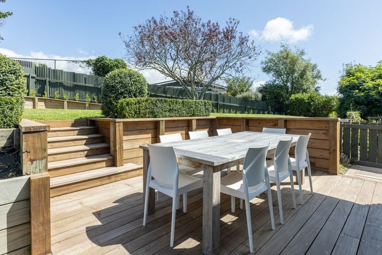 Photo of property in 16 Simla Avenue, Havelock North, 4130