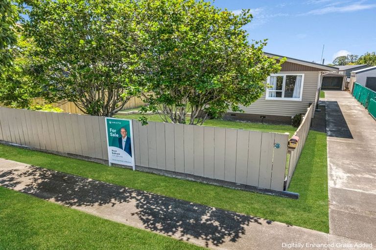 Photo of property in 12 Tasman Street, Havelock North, 4130