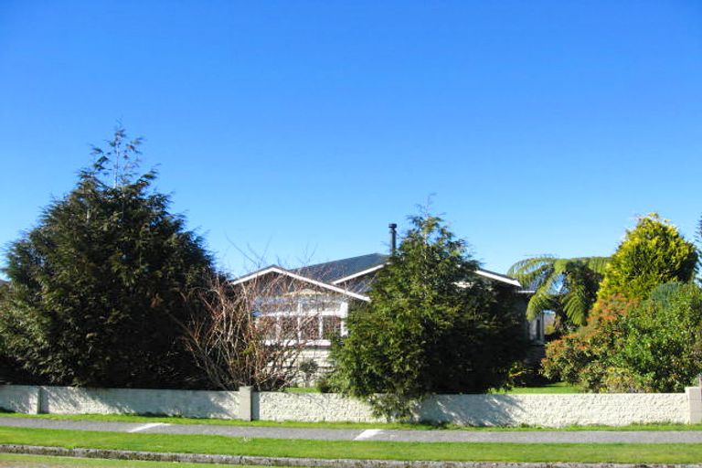 Photo of property in 47 Palmerston Street, Greymouth, 7805