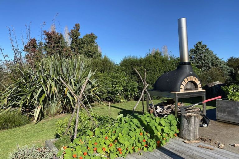 Photo of property in 2480b Waihi Whangamata Road, Whangamata, 3691