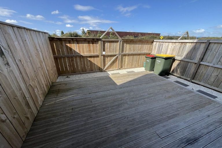 Photo of property in 11 Kaha Road, Takanini, 2110