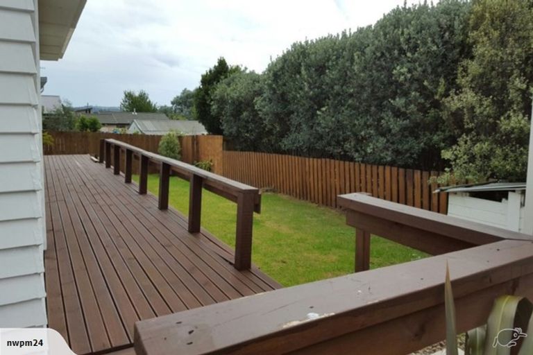 Photo of property in 4 Second Avenue, Glenbrook, Waiuku, 2681