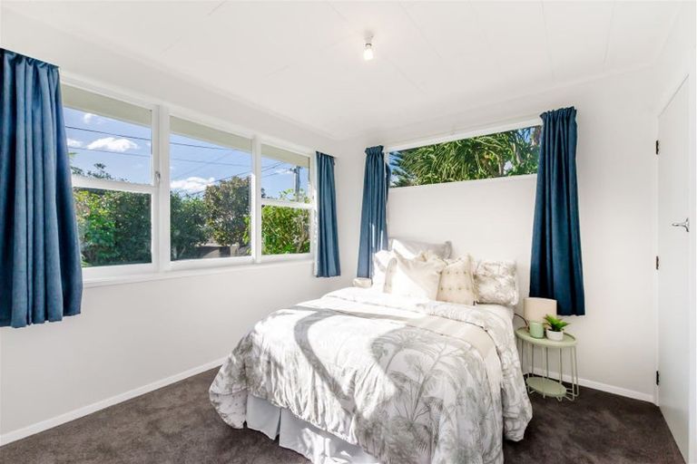 Photo of property in 72a Seaview Road, Paraparaumu Beach, Paraparaumu, 5032