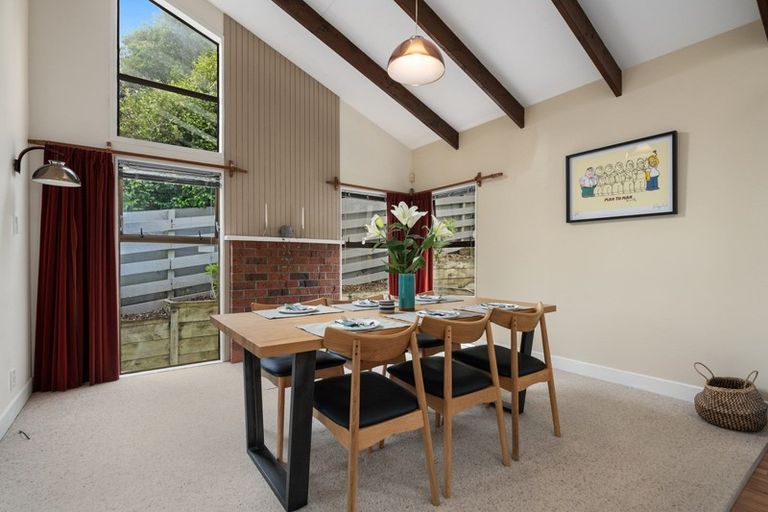 Photo of property in 52 Major Drive, Kelson, Lower Hutt, 5010