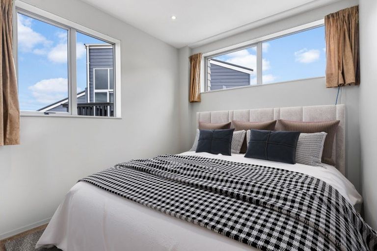 Photo of property in 65 Erlestoke Crescent, Churton Park, Wellington, 6037