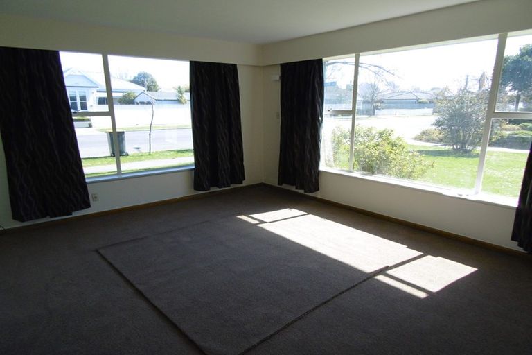 Photo of property in 2 Squire Street, Mairehau, Christchurch, 8013