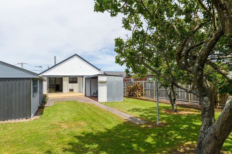Photo of property in 18 Monmouth Street, Feilding, 4702