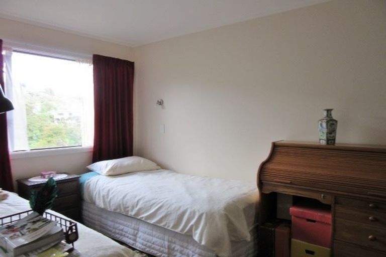 Photo of property in 20 Exploration Way, Whitby, Porirua, 5024