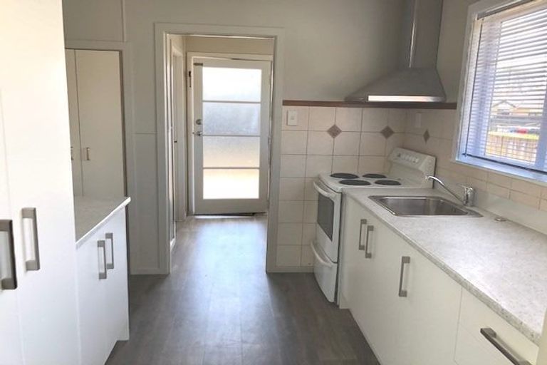 Photo of property in 39 Kairanga Street, Mangere East, Auckland, 2024