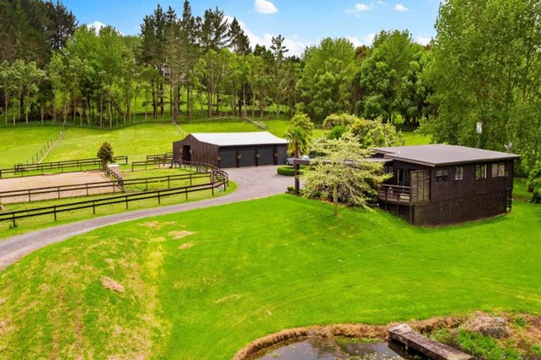 Photo of property in 388 Kahikatea Flat Road, Waitoki, Kaukapakapa, 0871