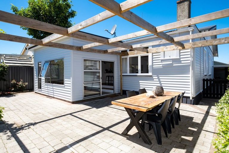 Photo of property in 14 Campaign Street, Napier South, Napier, 4110