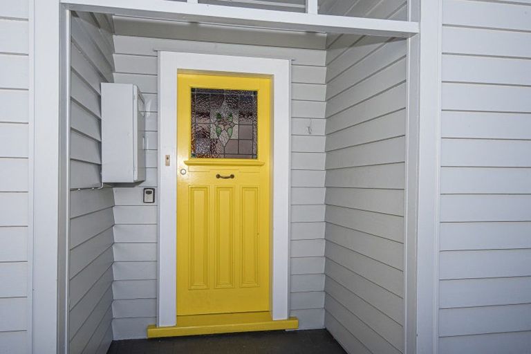 Photo of property in 22 Kamo Road, Regent, Whangarei, 0112