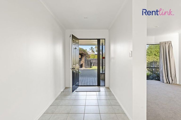 Photo of property in 1 Kochia Avenue, Pyes Pa, Tauranga, 3112