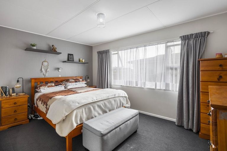 Photo of property in 34 Kamahi Avenue, Hawera, 4610