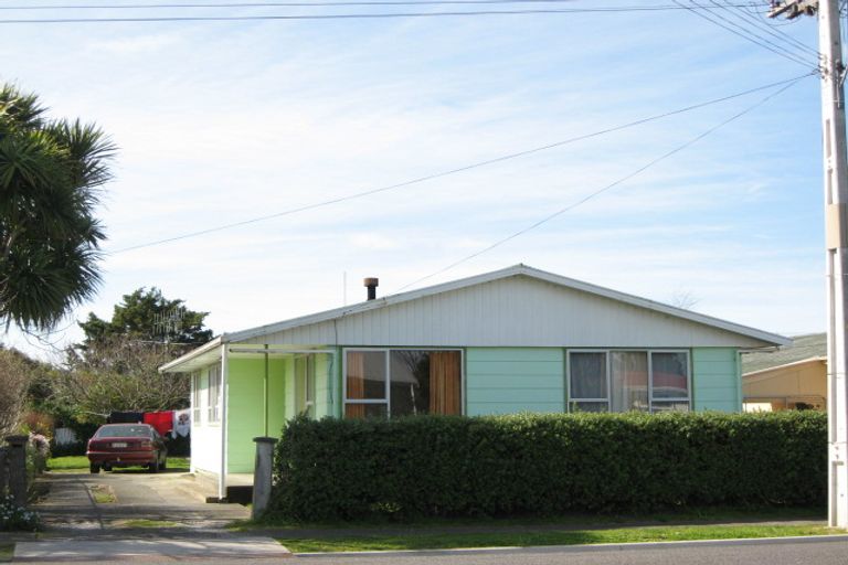 Photo of property in 21 Delhi Street, Wairoa, 4108