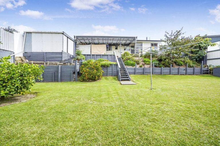 Photo of property in 4 Totara Drive, St Andrews, Hamilton, 3200