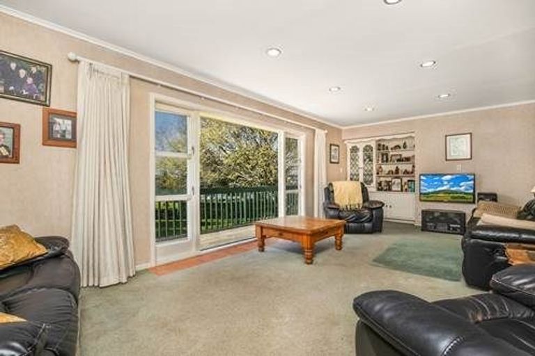 Photo of property in 10 Rimu Road, Manurewa, Auckland, 2102