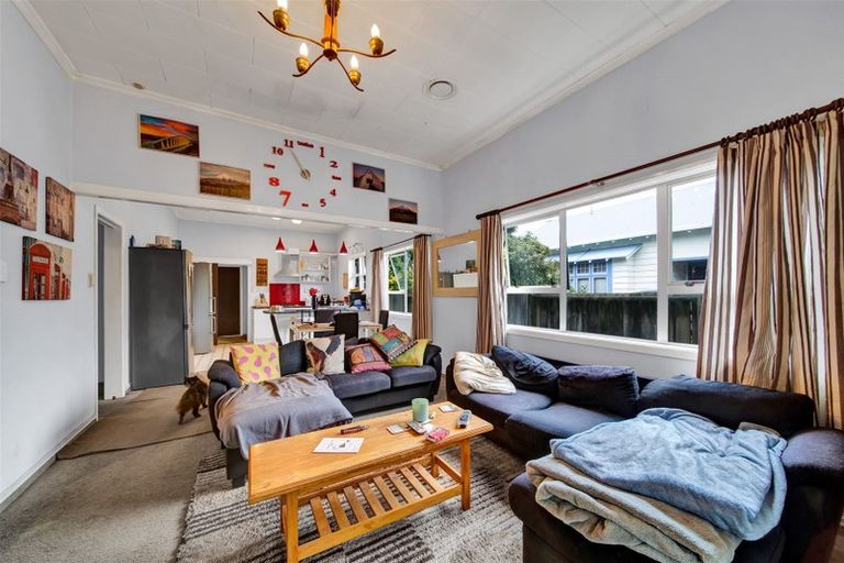 Photo of property in 79 Puriri Street, Hawera, 4610