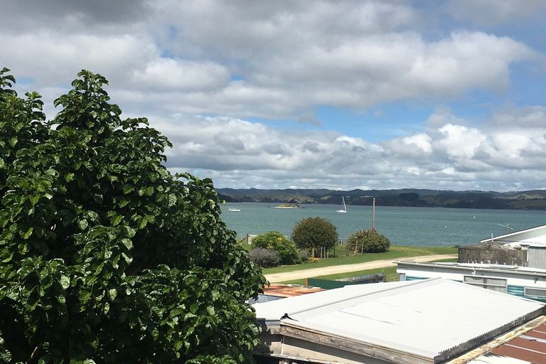 Photo of property in 766c Whangaruru North Road, Whangaruru, Hikurangi, 0184