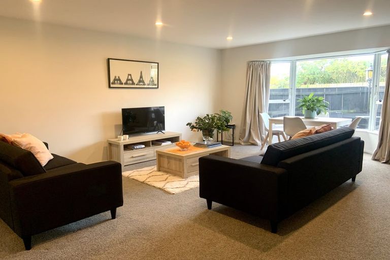 Photo of property in 2/62 Office Road, Merivale, Christchurch, 8014