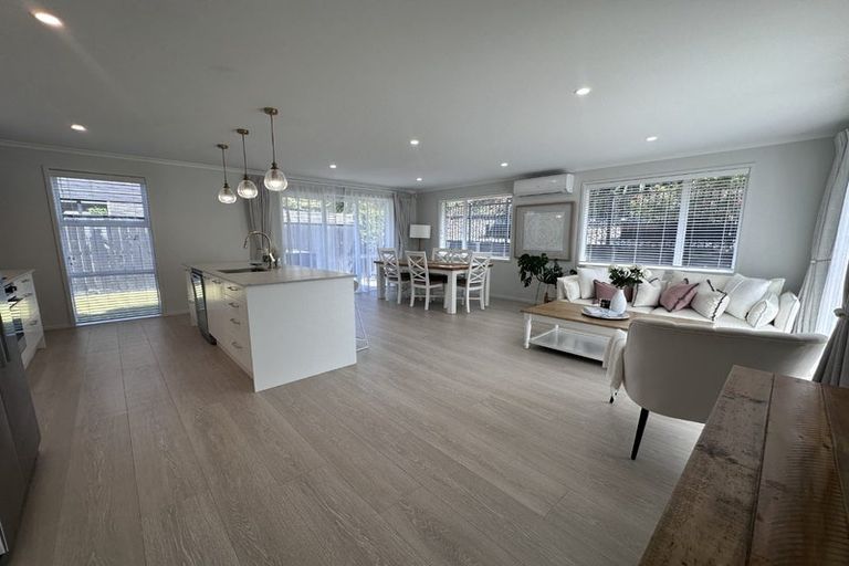 Photo of property in 105 Ormonde Drive, Silverdale, 0932