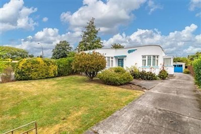 Photo of property in 303 Hills Road, Mairehau, Christchurch, 8013