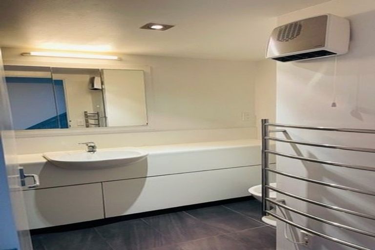 Photo of property in 3/86 Brockworth Place, Riccarton, Christchurch, 8011