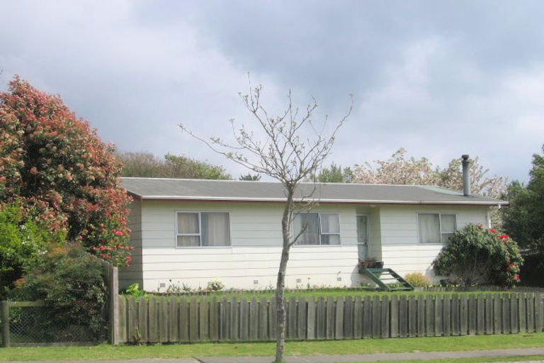 Photo of property in 9 Cypress Place, Owhata, Rotorua, 3010