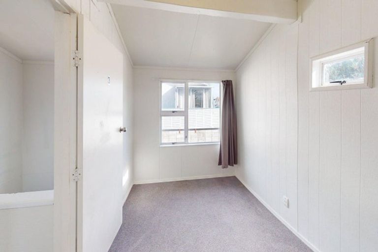 Photo of property in 118a Featherston Street, Palmerston North, 4410