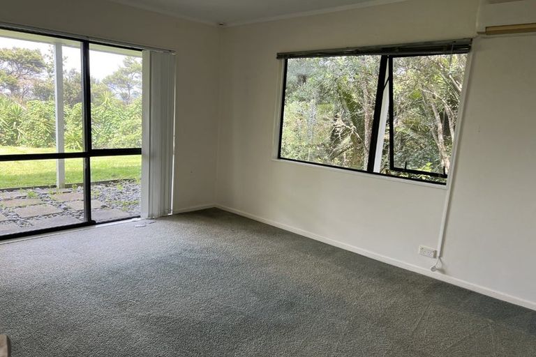 Photo of property in 32 Marae Road, Greenhithe, Auckland, 0632