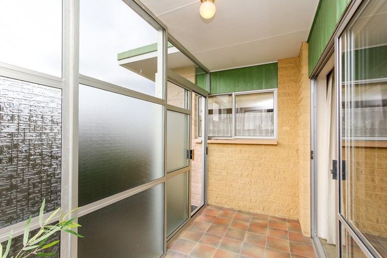 Photo of property in 3b Naumai Place, Spotswood, New Plymouth, 4310