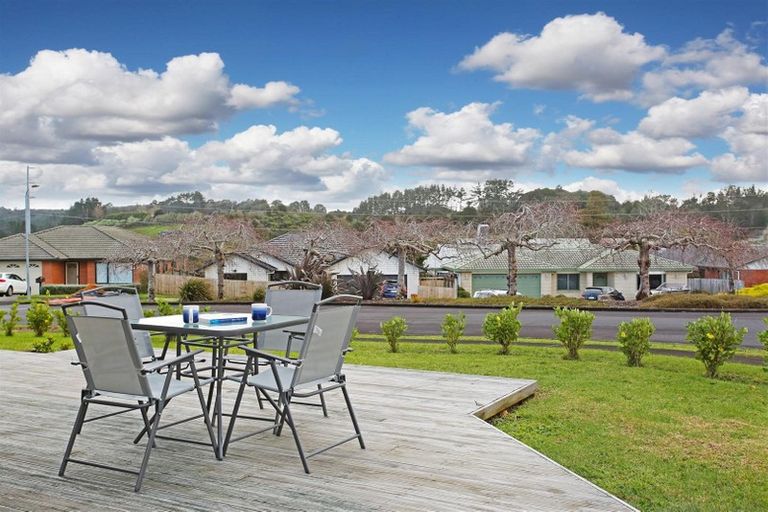 Photo of property in 1 Trillick Place, Tuakau, 2121