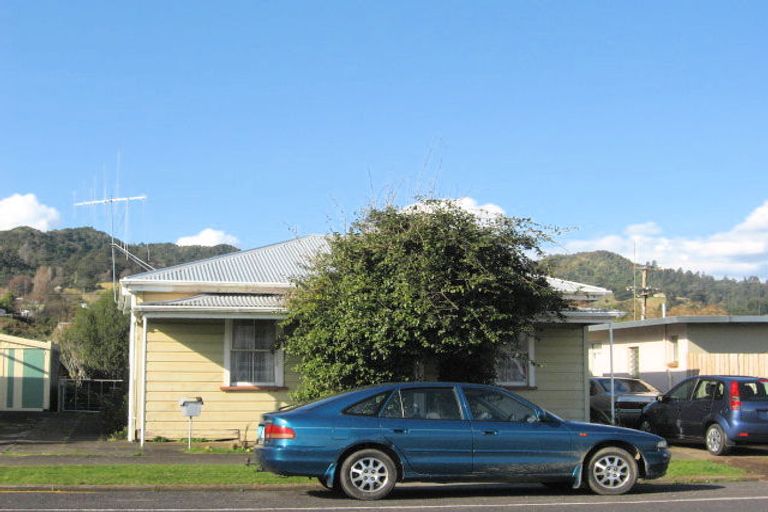 Photo of property in 102 Mackay Street, Thames, 3500