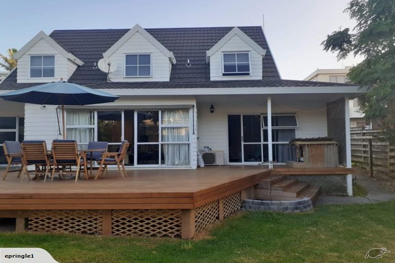 Photo of property in 684b Whangaparaoa Road, Stanmore Bay, Whangaparaoa, 0932