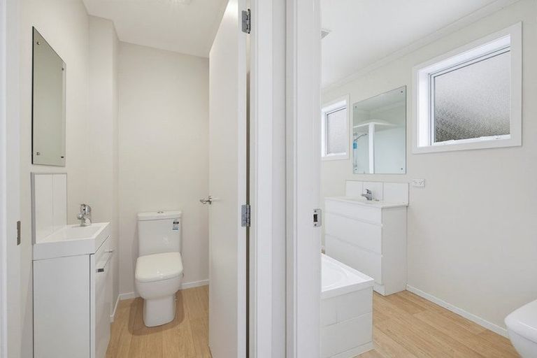 Photo of property in 38 Owhiti Street, Titahi Bay, Porirua, 5022