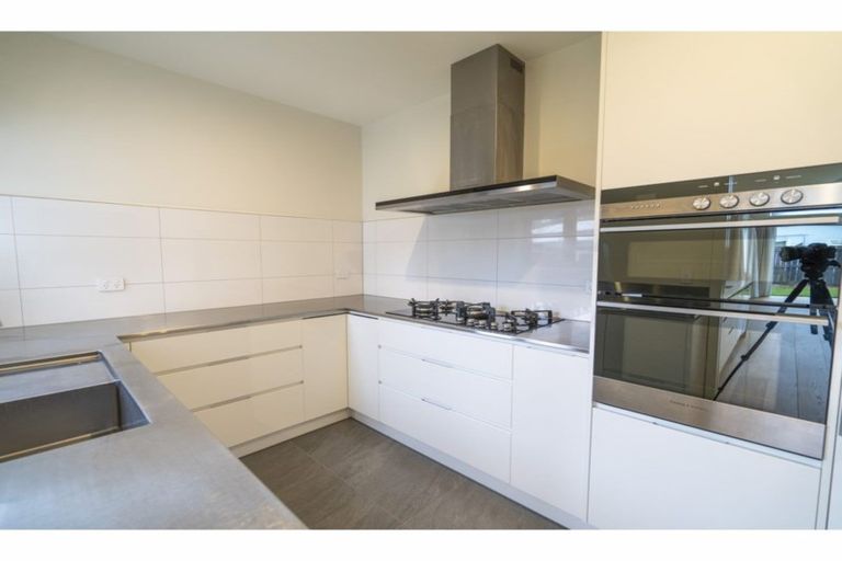 Photo of property in 4 Barker Place, Waikiwi, Invercargill, 9810