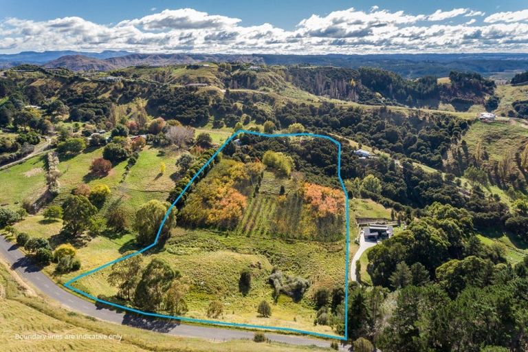 Photo of property in 136 Seafield Road, Eskdale, Napier, 4182