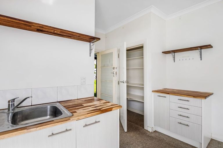 Photo of property in 69 Carlton Avenue, Tawhero, Whanganui, 4501