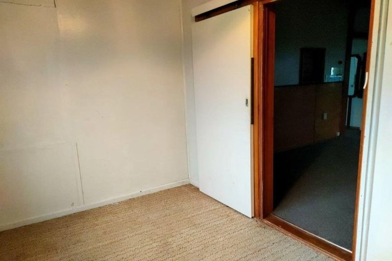 Photo of property in 4 Clifford Street, Clinton, 9534