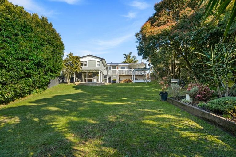 Photo of property in 199 Waimumu Road, Massey, Auckland, 0614