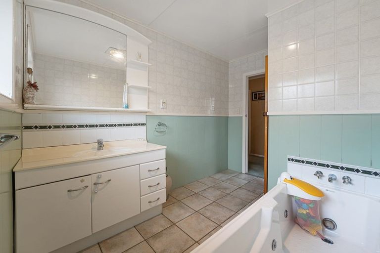 Photo of property in 5 Portia Street, Stratford, 4332