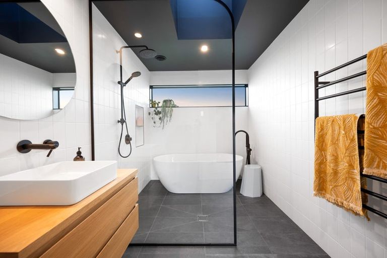 Photo of property in 32 Glenwood Grove, Whatawhata, Hamilton, 3285