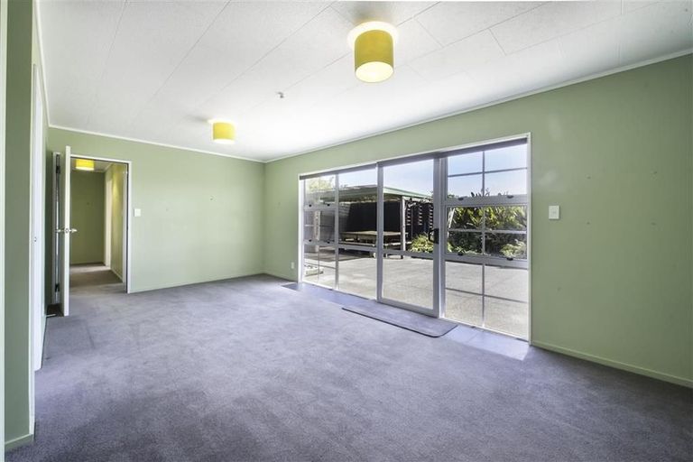 Photo of property in 55 Watchman Road, Westshore, Napier, 4110